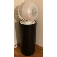circular plinth black