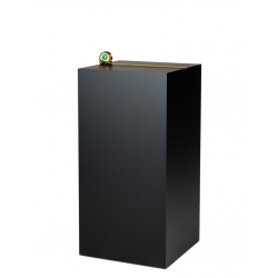 Solits plinth black