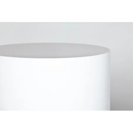 circular plinth white