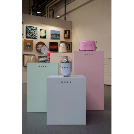 Solits plinth colour