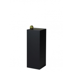 Solits plinth black