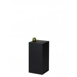 Solits plinth black