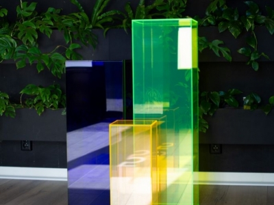 Add colour to your presentation with our new acrylic plinths